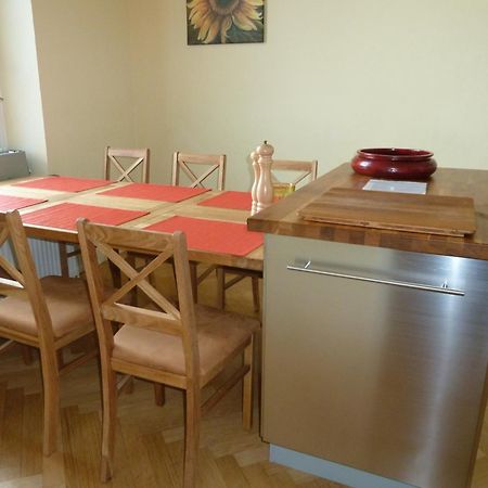 Business Gaestehaus Sonne, Mond & Sterne Apartment เบรเมน ภายนอก รูปภาพ