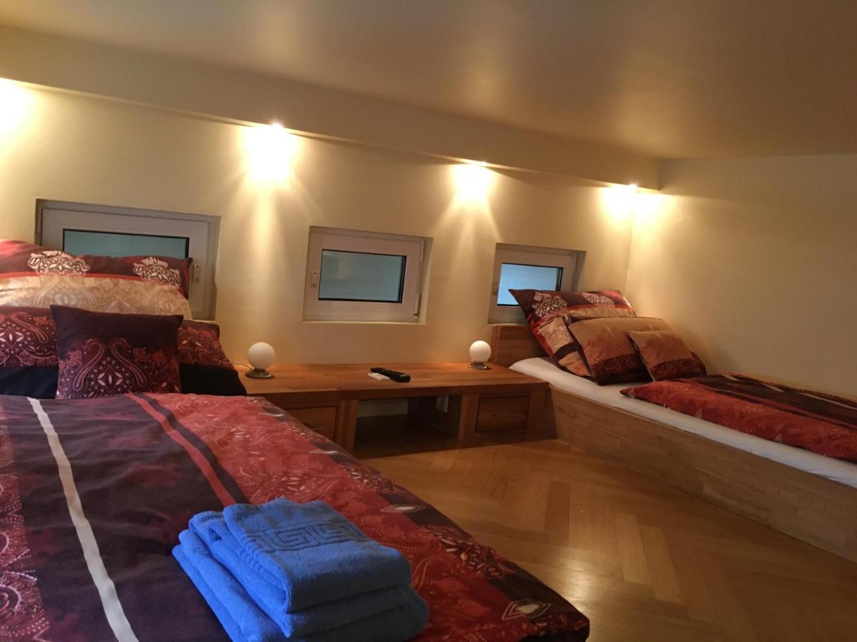 Business Gaestehaus Sonne, Mond & Sterne Apartment เบรเมน ภายนอก รูปภาพ