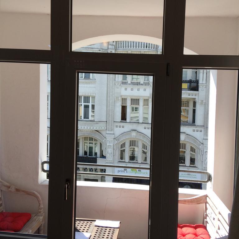 Business Gaestehaus Sonne, Mond & Sterne Apartment เบรเมน ภายนอก รูปภาพ