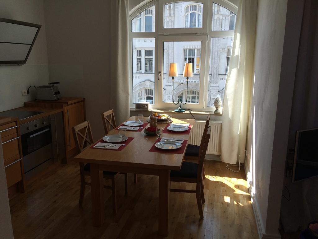 Business Gaestehaus Sonne, Mond & Sterne Apartment เบรเมน ภายนอก รูปภาพ