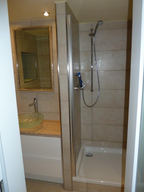 Business Gaestehaus Sonne, Mond & Sterne Apartment เบรเมน ภายนอก รูปภาพ